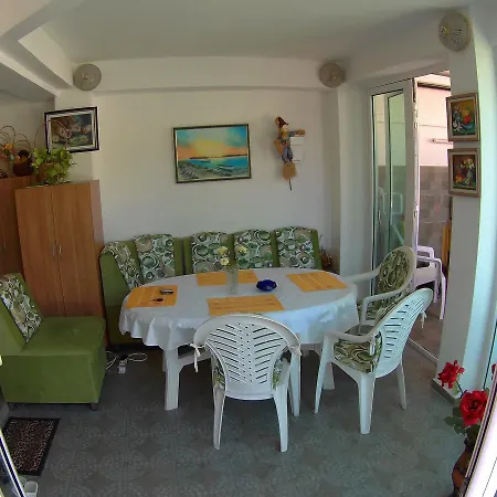 Beach House In Sineva *
