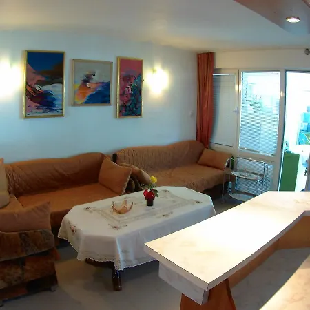 펜션 Beach House In Sineva 스베티 블라스